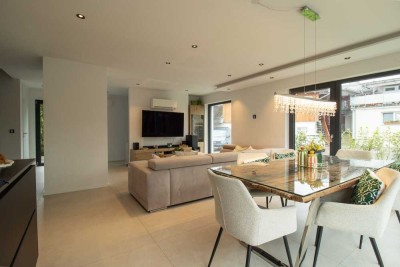 Moderne Architektur trifft auf hochwertigen Wohnkomfort