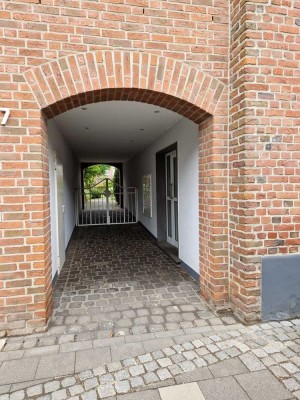 wunderschöne Maisonette-Wohnung mit EBK, Dachterrasse und TG-Stellplatz in zentraler Lage von Kempen