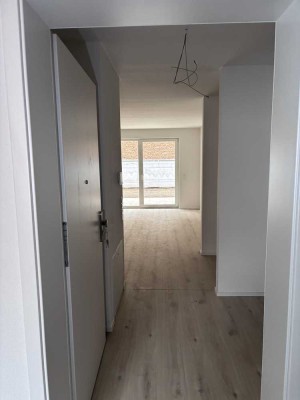 Erstbezug: Moderne 2,5-Zi-Wohnung mit Terrasse in Heilbronn-Böckingen