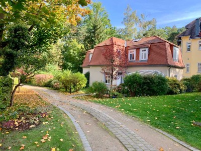 Fabelhaftes Anwesen, komplett modernisiert, in zweiter Reihe - Ruhe, Stil und Qualität!