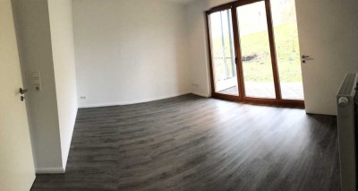 Helle Zwei-Zimmer Wohnung mit Terrasse an der Burg in Neustadt-Glewe