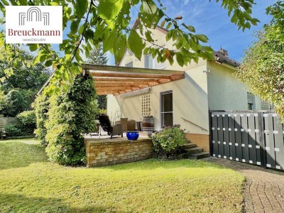 Wedemark |  "Haus im Haus" mit eigenem Garten, Terrasse,  Garagenstellplatz und wohnlichen Kellerräu