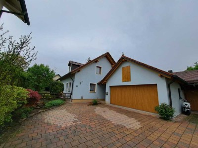 *von Privat* Freundliches 4,5-Zimmer-Einfamilienhaus in Notzing