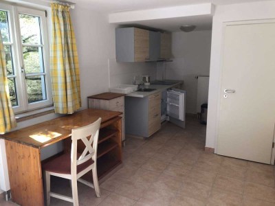 S6 Nähe: Komplett ausgestattete 1-Zimmer-Einliegerwohnung in Krailling