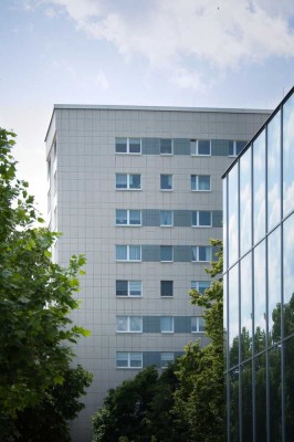 *Helle Familienwohnung im Zentrum sucht DICH*