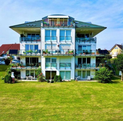 Direkt am Werlsee! Wohnung in Grünheide - Fußbodenheizung, Rollladen, Panoramafenster, Bootsanleger