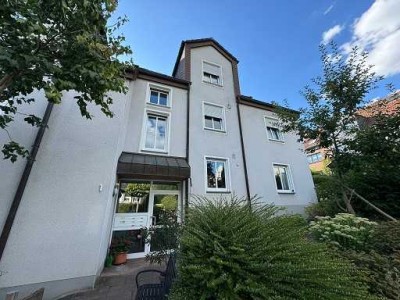 Mehrfamilienhaus mit Garagen in zentraler Lage Gevelsbergs zu verkaufen