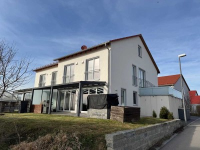 Hochwertige Doppelhaushälfte mit Garten in Gerolsbach zu verkaufen! Provisionsfrei!