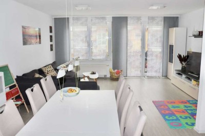 Exklusive Maisonette-Wohnung mit 5 Zimmer und Balkon