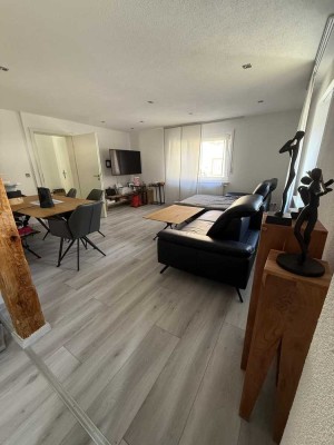 Moderne 3-Zimmer-Wohnung mit Terrasse, Stellplatz & Fitnessraum Hochwertige Ausstattung in Rutesheim