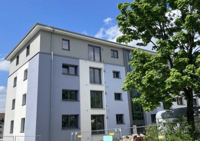 Charmante Dachgeschosswohnung mit Balkon