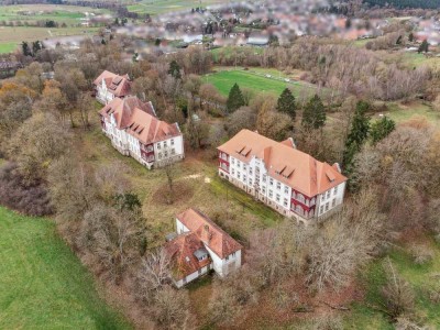 Zentral, ruhig, traumhaft: Das denkmalgeschützte Schloss Lenoir in Hessisch Lichtenau