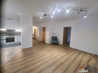 Neu sanierte Niedrigenergiewohnung mit Loggia nähe Traisenpark