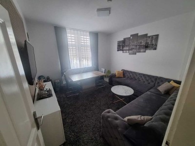 *Offenbach* 3-Zimmer-EBK-Wohnung
