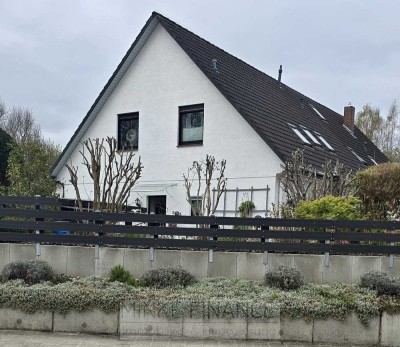 Einzugsbereit! Modernisierte Doppelhaushälfte mit Potenzial zum Zweifamilienhaus in Bremen-Vegesack