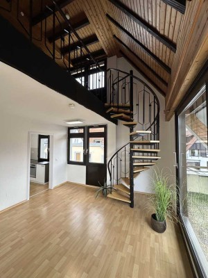 Stilvolle Dachgeschosswohnung im Herzen von Schwäbisch Gmünd – frisch renoviert & zentral gelegen