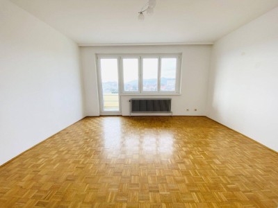 PROVISIONSFREI - HELLE 4-ZIMMER-WOHNUNG MIT WEITBLICK!