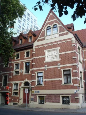 Wohnung Domblick - Exklusiv möblierte DG-Wohnung in denkmalgeschützter Villa