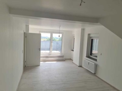 100-qm-Dachgeschosswohnung über den Wolken von Holten – Erstbezug nach Kernsanierung