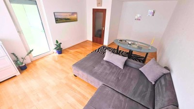 Renovierte 2,5-Zimmer Wohnung mit neuer Einbauküche & Südbalkon in Gärtringen