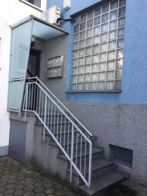 4,5 Raum-Wohnung, 1.OG/Belle Etage im 3-Familienhaus im beliebten Kirchviertel mit Garage und Garten