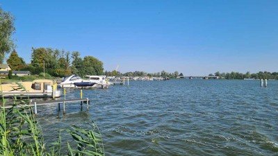 Saniertes Einfamilienhaus mit Seezugang zur Havel
