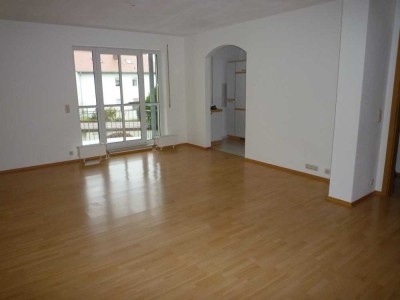 Gepflegte 3-Zimmer-Wohnung mit Balkon in Fürstenfeldbruck
