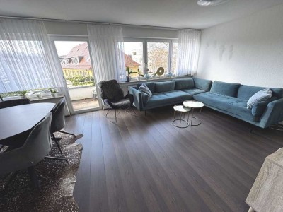 2-Zimmerwohnung mit kleinem Balkon und Garage,  nur für 1 Person, bitte nur email-Anfragen