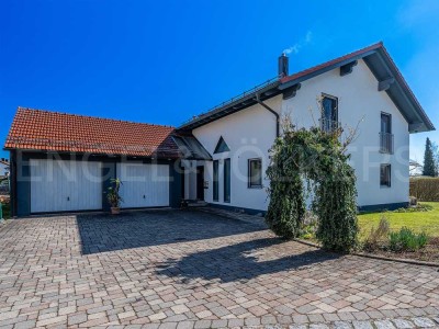 Charmantes Einfamilienhaus mit Gartenparadies in ruhiger Lage von Stammham