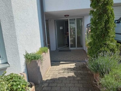 4-Zi-Wohnung mit EBK und Balkon in Esslingen/Wäldenbronn