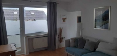 Attraktive und modernisierte 2-Zimmer-Wohnung mit gehobener Innenausstattung in Solingen