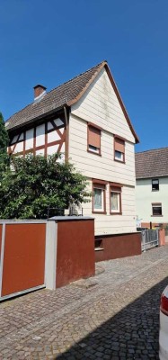 Hofreite in Rosbach vor der Höhe, Stadtkern, Ein-Zweifamilienhaus