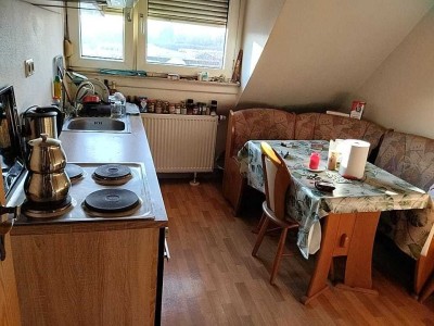 Schöne und gepflegte 2-Zimmer-Dachgeschosswohnung in Saarbrücken