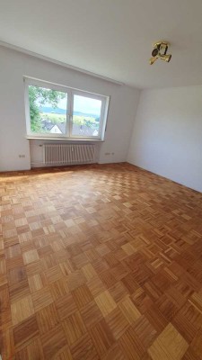 Schöne und modernisierte 1-Zimmer-Wohnung in Bad Steben