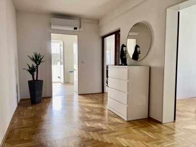 Attraktive 3-Zimmer-Wohnung mit EBK und Balkon in Köln Rondorf