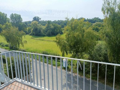 Neubau-Dachwohnung am Naturschutzgebiet