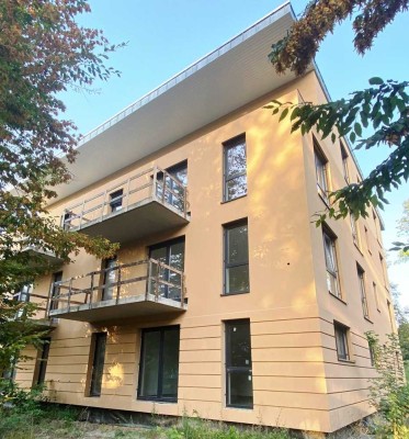 Top modernes Apartment in der Klausener Str. mit Terrasse, Balkon, Badewanne, Dusche und Tiefgarage!