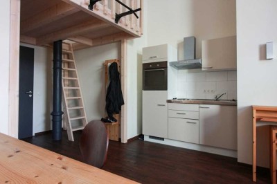 Voll möbliertes 1-Zimmer-Apartment mit Galerie! | ab 01.12.2024