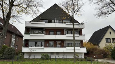 Frisch renovierte 3-Zimmer-Wohnung mit Balkon und Einbauküche in Bremen