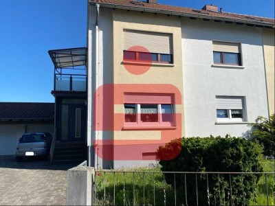 Interessantes Zweifamilienhaus - teilvermietet