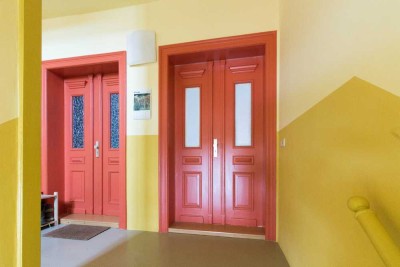 Hell - geräumig - 2 Bäder - Essküche - Laminat - 5 Zimmer Wohnung in Meißen mieten