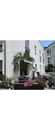 Exklusive, geräumige 2-Zimmer-Wohnung mit Terrasse und Einbauküche am Stadtpark in Erding
