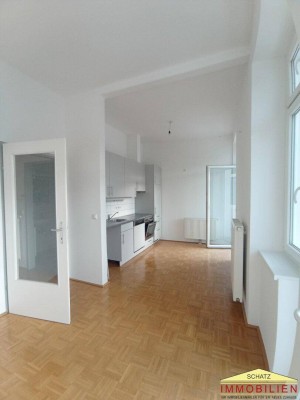 Sehr schöne 2 Zimmer Wohnung in schönen Neuhaus,