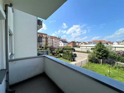 2-ZImmer-Wohnung mit Balkon und Blick auf die Burg!