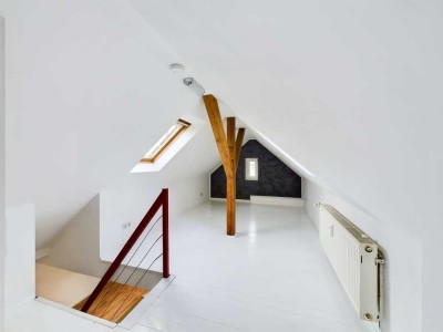 Teilmöblierte 3-Raum-Maisonette-Wohnung mit riesigem Keller in Wendlingen am Neckar