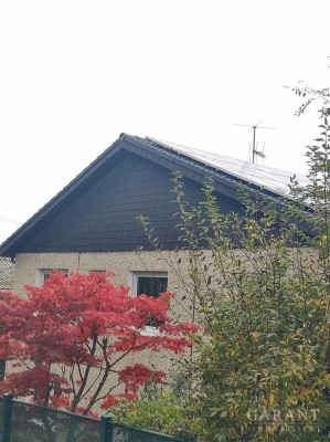 Freistehendes Einfamilienhaus mit Einliegerwohnung - Mehrgenerationenhaus in schöner Höhenlage