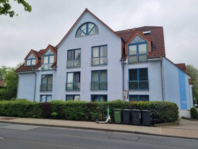 Geräumiges Studentenappartement mit guter Anbindung zur Uni / Nord-Uni sowie Uni-Klinik