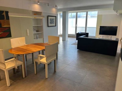 Exklusive 1½-Zimmer-Wohnung mit hochwertiger Einrichtung in Bestlage