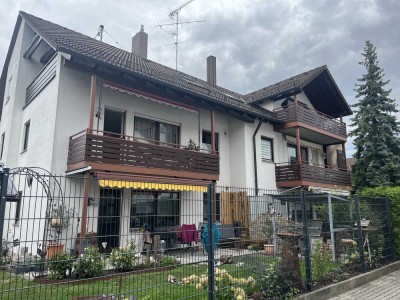 Sonnige 3 ZKB Gersthofen mit Balkon