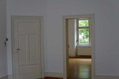 Schöne 4-Zimmer-Hochparterre-Wohnung in zentraler Lage in der Lahrer Oststadt
